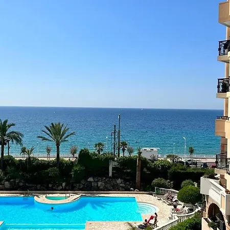 La Bocca: 2 Pieces Avec Terrasse Et Piscines - Fr-1-609-110 *
